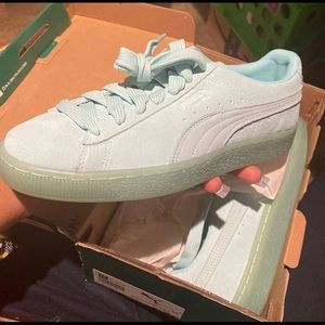 Suede Classic Mono Iced